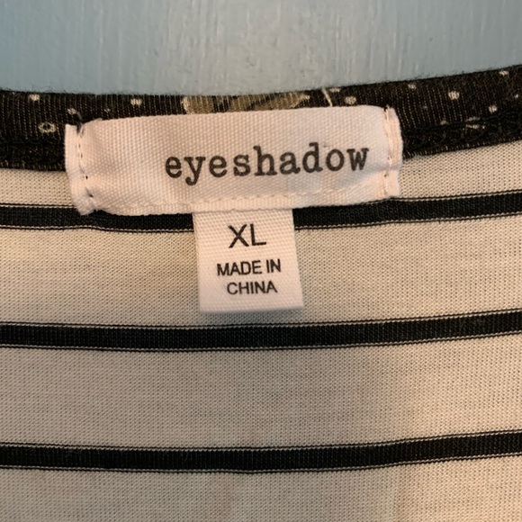 Floral Striped Cropped Sleeve Shirt - Picture 3 of 5